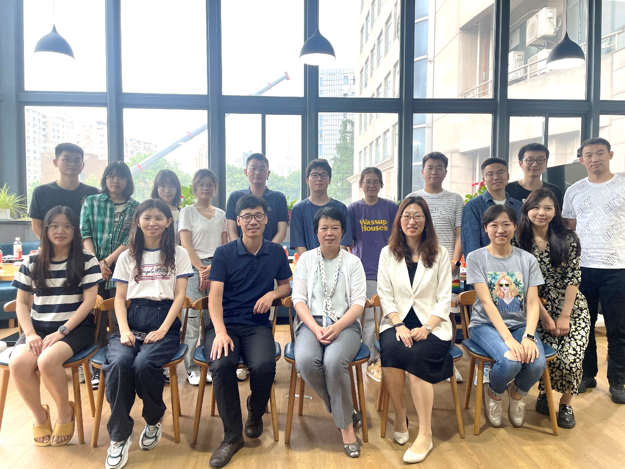 2023年毕业生座谈会.png