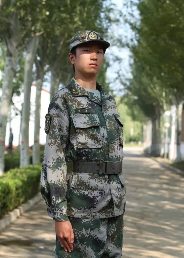 中国科学院大学1608班 程卓 中国科学院大学1608班 程卓