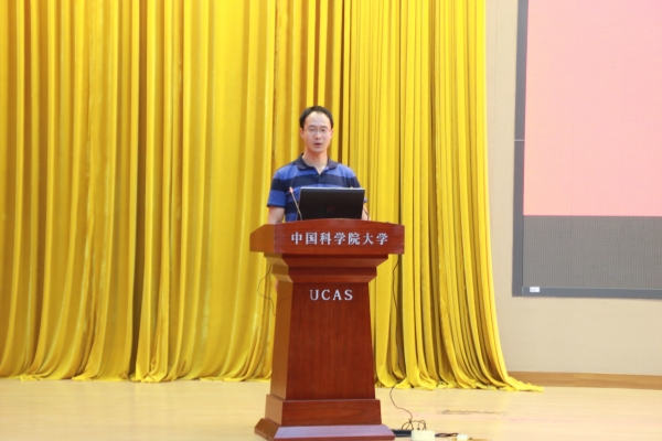 优秀班主任代表刘东