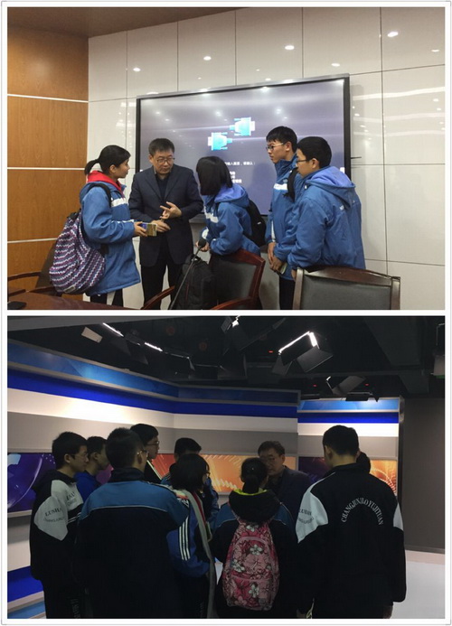 杨国强在报告后与学生交流