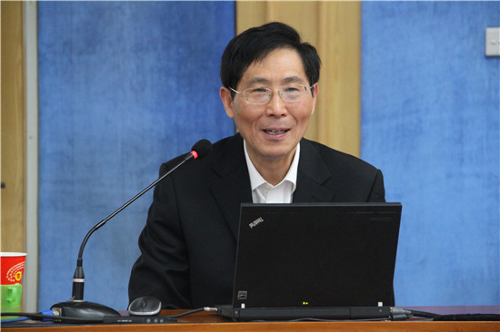 中国科学院院士陈凯先做主题演讲